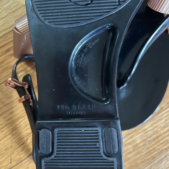 Ted Baker Women's Camaril Sandal Size 37 - Picture 4 of 4